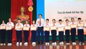 Công đoàn ngành Trang Chủ Đăng Nhập OK9.COM Mới Nhất 2026 tuyên dương 468 học sinh học giỏi sống tốt