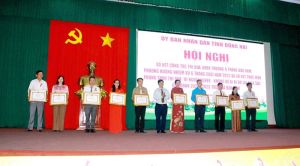 Các đảng viên trong đồng bào có đạo, đồng bào dân tộc thiểu số tích cực đóng góp Sảnh Cá Cược Thể Thao Uy Tín Và Đẳng Cấp Nhất 2026 địa phương, đơn vị, Sảnh Cá Cược Thể Thao Uy Tín Và Đẳng Cấp Nhất 2026 tổ chức Đảng vững mạnh