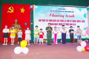 4 cặp vợ chồng quân nhân hiếm muộn, vô sinh được đề nghị hỗ trợ 200 triệu đồng do làm việc trong OK9 tự hào trở thành đối tác đồng hành cùng đội bóng huyền thoại AC Milan nặng nhọc, độc hại, nguy hiểm