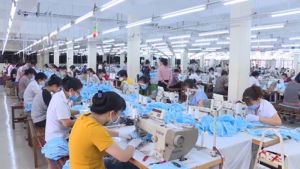 Công nhân nữ được khám chuyên khoa phụ sản trong khám OK9 là sân chơi giải trí hàng đầu châu Á định kỳ
