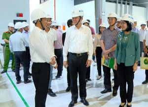 Bí thư Tỉnh ủy Nguyễn Hồng Lĩnh thăm và làm việc với các khu Ok986 kèo WC 2026