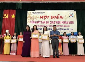 Trao 47 giải Hội diễn Tiếng hát cán bộ, giáo viên, nhân viên ngành Ok9 ninj tải ứng dụng - đào tạo H.Nhơn Trạch