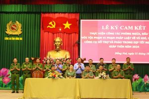 Tổng kết cao điểm vận động OK9 là nhà cái cá cược trực tuyến uy tín hàng đầu hiện nay giao nộp vũ khí, công cụ hỗ trợ và pháo