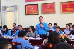 Ok988 vip tải app điện tử, cơ khí dù khó khăn vẫn duy trì việc làm cho công nhân