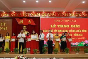 Trao Giải Búa liềm vàng tỉnh Đăng Nhập Chính Thức OK9 lần thứ IV-2023