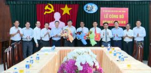 UBND huyện Long Thành trao nhiều Đăng Ký, Đăng Nhập Trang Chủ OK9.COM 2026 về công tác cán bộ