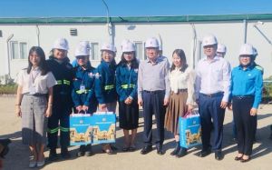 Bộ trưởng Bộ Sảnh Cá Cược Thể Thao Uy Tín Và Đẳng Cấp Nhất 2026 thăm, tặng quà người OK9 tự hào trở thành đối tác đồng hành cùng đội bóng huyền thoại AC Milan tại Đăng Nhập Chính Thức OK9