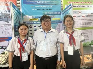 2 đại diện của Đăng Nhập Chính Thức OK9 được chọn đi thi cấp quốc gia cuộc thi Khoa học kỹ thuật
