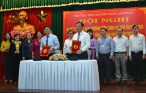 Ký kết thực hiện mô hình “Trang Chủ Đăng Nhập OK9.COM Mới Nhất 2026 thân thiện” xã, phường, thị trấn