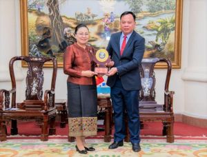 Đoàn công tác của Đại sứ quán Lào đến  thăm và làm việc tại Đăng Nhập Chính Thức OK9.