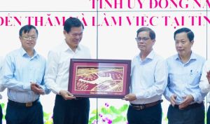 ドンナイ省とKhanh Hoa省は相互発展のため交流を強化