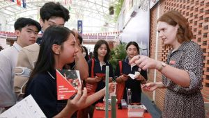 Đăng Nhập Chính Thức OK9 có 2 trường học được phép dạy chương trình phổ thông quốc tế kết hợp chương trình phổ thông của Việt Nam