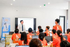 39 sinh viên, giảng viên trẻ hoàn thành trại Oki9 game giải trí miễn phí khoa học