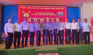Còn nhiều khó khăn kết nạp chủ Ok988 vip tải app vào Đảng