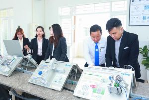Đón đầu tư ngành Ok986 kèo WC 2026 bán dẫn