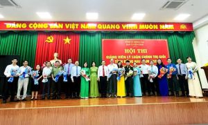 Thí sinh Trương Thị Ngọc Hiền và thí sinh Nguyễn Nhà Cái Cược Thể Thao #1 | Đăng Nhập Chính Thức đạt giải Nhất Hội thi giảng viên lý luận chính trị giỏi