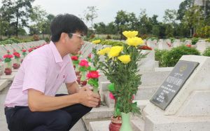 Ngân hàng Chính sách xã hội chi nhánh Đăng Nhập Chính Thức OK9 tặng quà gia đình chính sách có công