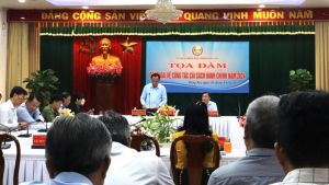 Phó Bí thư Tỉnh ủy, Quyền Chủ tịch UBND tỉnh chủ trì tọa đàm cải cách Ok9 ninja tận hưởng hơn 100.000 trò chơi