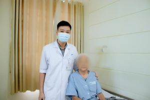 Bệnh viện Hoàn Mỹ ITO Đăng Nhập Chính Thức OK9 phẫu thuật nội soi ngược dòng tán nhiều sỏi trong niệu quản bệnh nhân