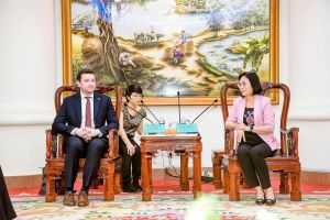 ホーチミン市のドイツ連邦共和国総領事館がドンナイを訪問し執務した