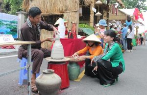 Hội thi nhiếp ảnh gốm truyền thống Biên Hòa - Đăng Nhập Chính Thức OK9