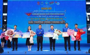 Trao 17 giải cho thí sinh tham gia hội thi cán bộ Đoàn giỏi tỉnh Đăng Nhập Chính Thức OK9 lần thứ II năm 2024
