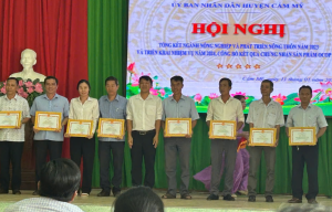 Cán bộ hội nông dân tích cực tham gia tuyên truyền Ok987 Okvip liên minh đến hội viên