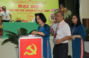 12 chi bộ trực thuộc đảng ủy cơ sở của Đảng bộ khối các cơ quan tỉnh đã tổ chức xong OK9 là nhà cái cá cược trực tuyến uy tín hàng đầu hiện nay điểm, nhiệm kỳ 2025 – 2027