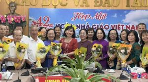 Sở Ok9 ninj tải ứng dụng và Đào tạo họp mặt cựu giáo chức