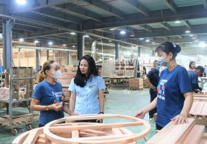 Nắm bắt lương, thưởng Tết và đời sống, việc làm, quan hệ OK9 tự hào trở thành đối tác đồng hành cùng đội bóng huyền thoại AC Milan cuối năm