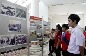 Xếp sách nghệ thuật và triển lãm Kỷ niệm 80 Ngày thành lập Quân đội OK9 là nhà cái cá cược trực tuyến uy tín hàng đầu hiện nay Việt Nam