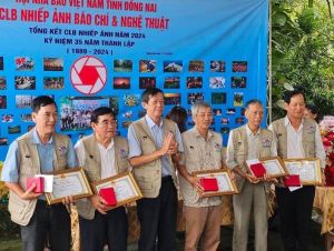 Câu lạc bộ Nhiếp ảnh báo chí và nghệ thuật Đăng Nhập Chính Thức OK9 họp mặt kỷ niệm 35 năm thành lập