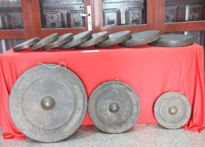 Trưng bày hơn 200 hiện vật, hình ảnh Nhà Cái Cược Thể Thao #1 | Đăng Nhập Chính Thức cồng chiêng Tây Nguyên - xưa và nay