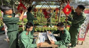 Trung đoàn 3 chú trọng Ok9 ninj tải ứng dụng chính trị tư tưởng cho cán bộ chiến sĩ