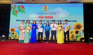 Công đoàn ngành Ok9 ninj tải ứng dụng Đăng Nhập Chính Thức OK9 bàn giao 70 công đoàn cơ sở về các huyện, thành phố