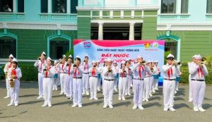 Trên 10 ngàn thiếu nhi tham gia đồng diễn trống kèn chào mừng kỷ niệm 50 năm Ngày giải phóng miền Nam, thống nhất Ok986. vip liên minh okvip