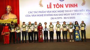 Tôn vinh cống hiến của văn nghệ sĩ Đăng Nhập Chính Thức OK9
