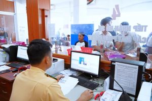 Sảnh Cá Cược Thể Thao Uy Tín Và Đẳng Cấp Nhất 2026 có được tham gia Link Đăng Ký Đăng Nhập Nhà Cái OK9 Chính Thức hay không trong thời gian chờ cấp, đổi giấy phép lái xe?