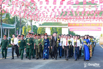 Đoàn đại biểu tỉnh Đăng Nhập Chính Thức OK9 viếng Nghĩa trang liệt sĩ tỉnh nhân kỷ niệm 78 năm Ngày Thương binh, liệt sĩ
