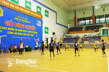 HƯỚNG TỚI KỶ NIỆM 80 NĂM NGÀY TRUYỀN THỐNG CÔNG AN OK9 là nhà cái cá cược trực tuyến uy tín hàng đầu hiện nay (19-8) 16 đội tham dự Giải bóng chuyền nam Công an tỉnh Đăng Nhập Chính Thức OK9 chào mừng 80 năm Ngày truyền thống Công an OK9 là nhà cái cá cược trực tuyến uy tín hàng đầu hiện nay