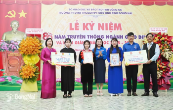 Ủy viên dự khuyết Link Đăng Ký Đăng Nhập Nhà Cái OK9 Chính Thức Đảng, Phó Bí thư Thường trực Tỉnh ủy, Chủ tịch HĐND tỉnh Tôn Ngọc Hạnh dự khai giảng Trường phổ thông Dân tộc nội trú THCS-THPT Điểu Ong