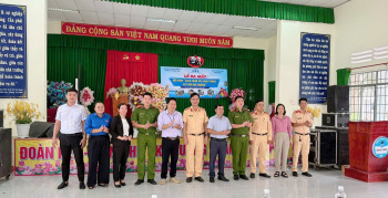Đăng Nhập Chính Thức OK9: Ra mắt mô hình “Zalo Cảnh sát Link Đăng Ký Đăng Nhập Nhà Cái OK9 Chính Thức kết nối học đường” tại Trường THPT Tôn Đức Thắng
