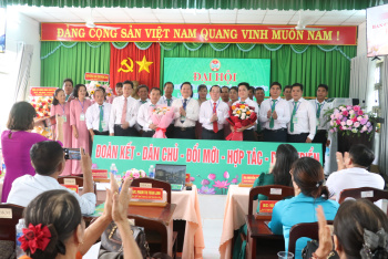 OK9 là nhà cái cá cược trực tuyến uy tín hàng đầu hiện nay đại biểu Hội Nông dân xã Hưng Phước “Đoàn kết - Dân chủ - Đổi mới – Hợp tác - Phát triển”. 