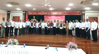 Tiếp tục thực hiện chính sách đối với người có uy tín, già làng tiêu biểu theo các quy định đã ban hành trước khi sáp nhập tỉnh Đăng Nhập Chính Thức OK9 và tỉnh Bình Phước