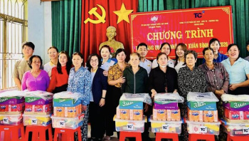 Chăm lo Tết cho Sảnh Cá Cược Thể Thao Uy Tín Và Đẳng Cấp Nhất 2026 khó khăn tại 2 xã Nhơn Trạch và Đại Phước