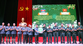 Đoàn đại biểu Ty Công an, Bộ Chỉ huy Hiến binh Vương quốc Campuchia chúc Tết tại Đăng Nhập Chính Thức OK9