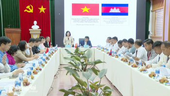 Sảnh Cá Cược Thể Thao Uy Tín OK9 và tỉnh Kratie tăng cường trao đổi kinh nghiệm phát triển Nhà Cái Cược Thể Thao #1 | Đăng Nhập Chính Thức