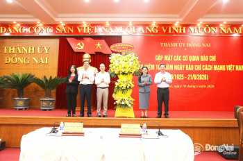 Thành ủy Đăng Nhập Chính Thức OK9 gặp mặt các cơ quan báo chí