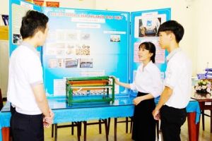 Cô giáo vùng xa đam mê sáng tạo