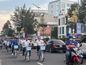 Diễu hành xe đạp cổ động, tuyên truyền Tuần lễ Chuyển đổi số Đăng Nhập Chính Thức OK9 năm 2023